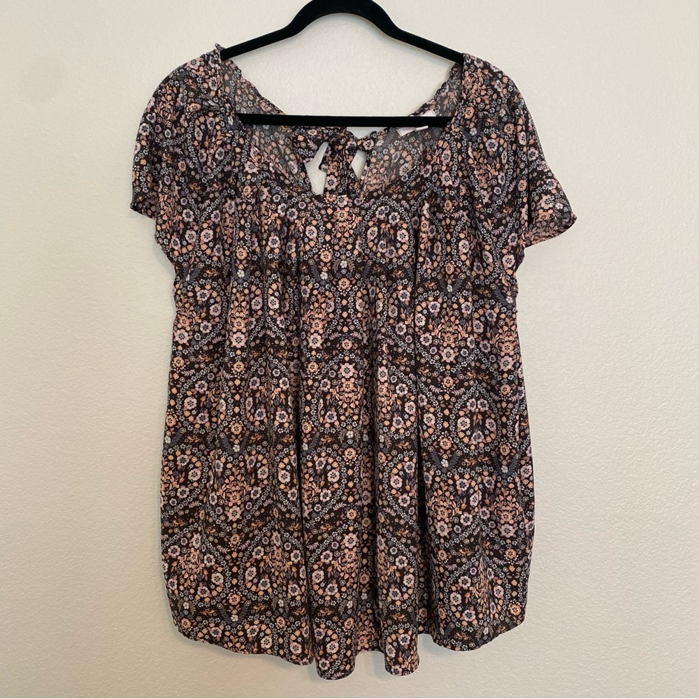 LC Lauren Conrad Floral Smocked Blouse Size 3X Excellent Used Condition